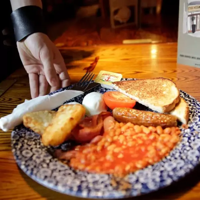 Wetherspoon squeezed by offer ban