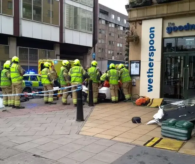 Tower Hill Wetherspoons pub crash leaves woman injured