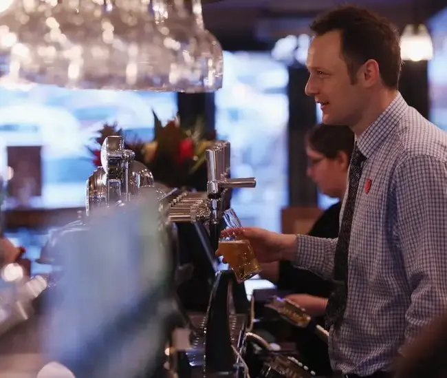 Wetherspoon's profits plunge by 19%