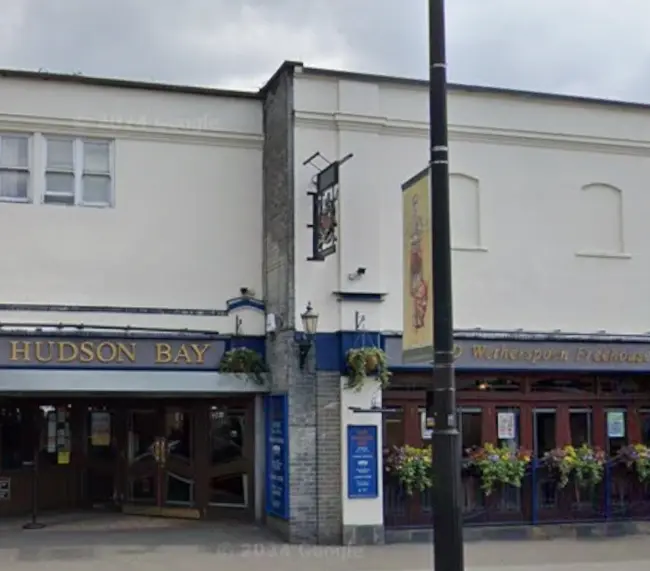 Former pub to become an Islamic community centre