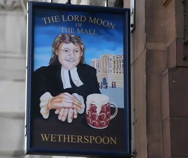 Wetherspoons plans to open pubs ' in or around June'